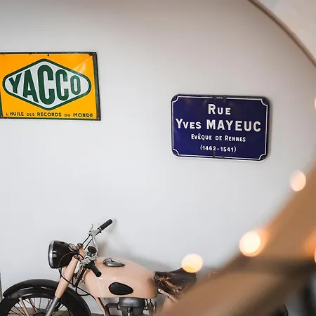 La Parenthèse Fléchoise, Agathe